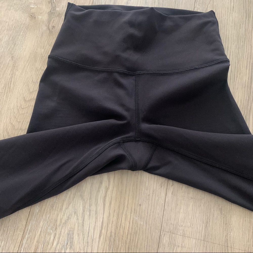 Lululemon Wunder Train High Rise Legging 25” - Picture 7 of 8
